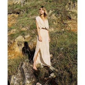 Chasing Unicorns Jumpsuit XS never been worn